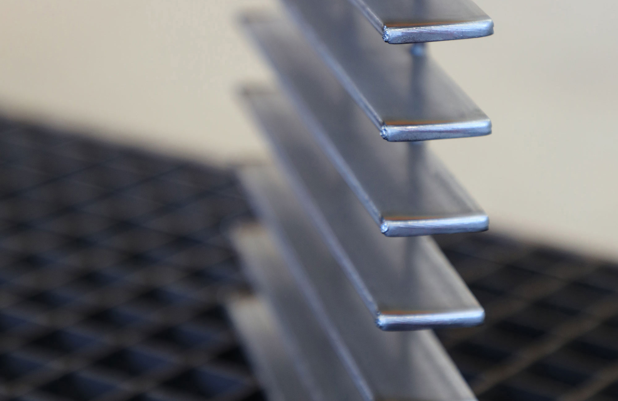 KjellbergCutting HotWire interrupted structures